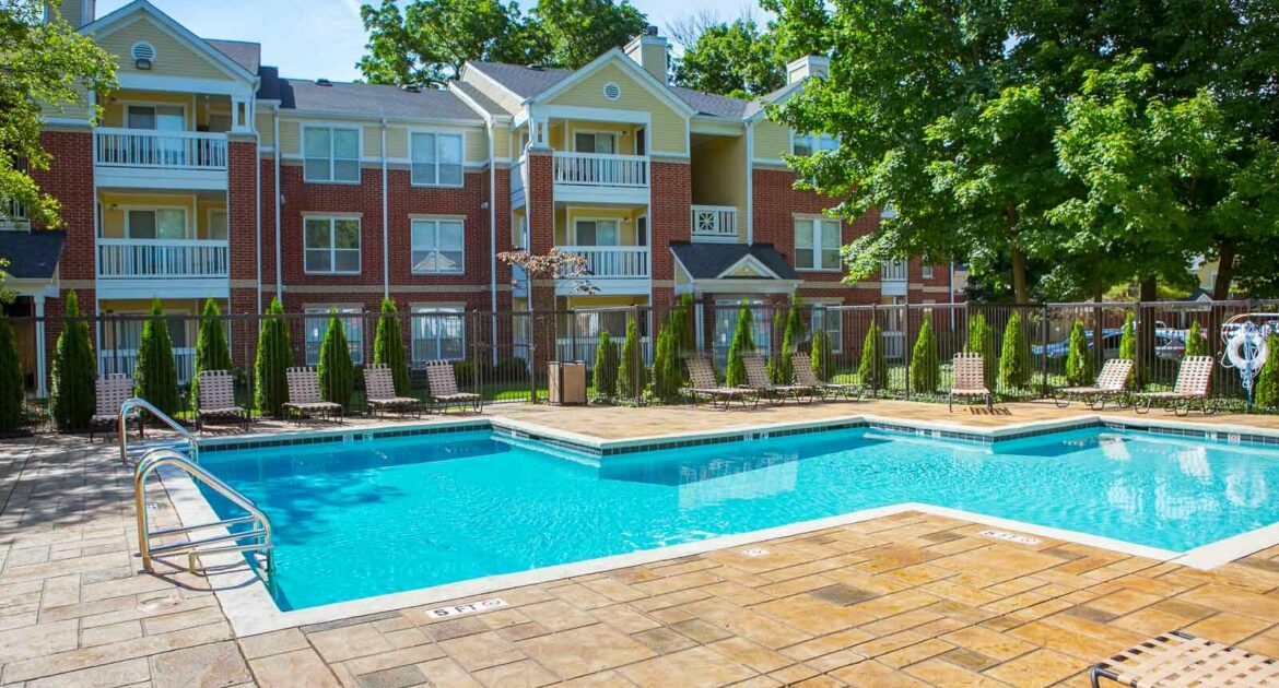 Outdoor pool at the White River Indianapolis apartment complex.
